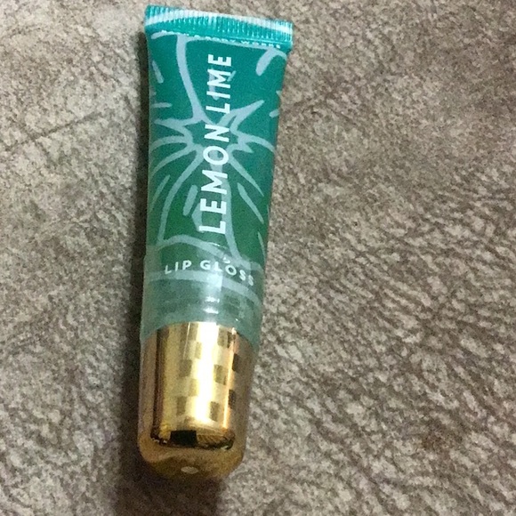 New Bath & Body Works lip gloss - Picture 6 of 7